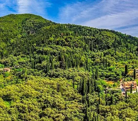 Kamaritis Villa, Private Studio, Mountain View