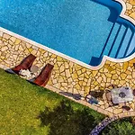 Kamaritis Villa, Private Studio, Mountain View アパート Kamara (Corfu)