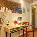 アパート Kamaritis Villa, Private Studio, Mountain View