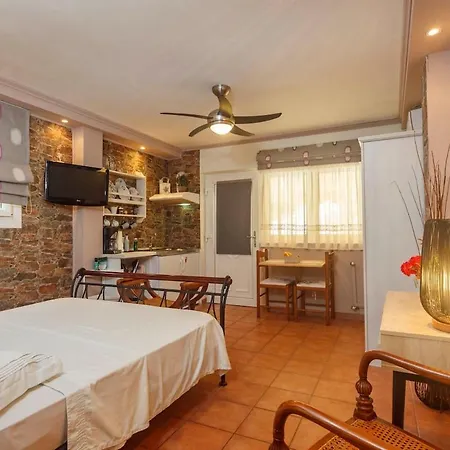 Appartement Kamaritis Villa, Private Studio, Mountain View *