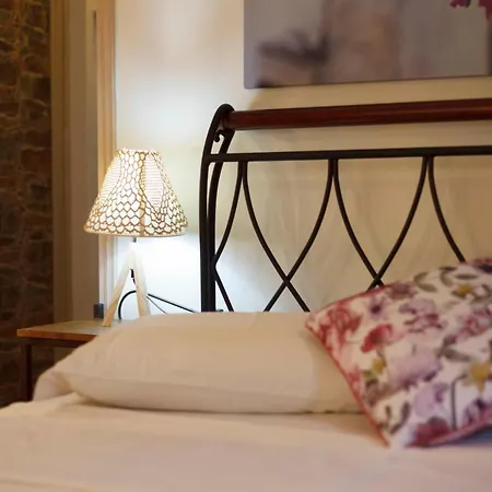 Kamaritis Villa, Private Studio, Mountain View * Kamara (Corfu)