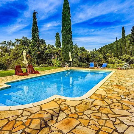 Kamaritis Villa, Private Studio, Mountain View Kamara (Corfu)