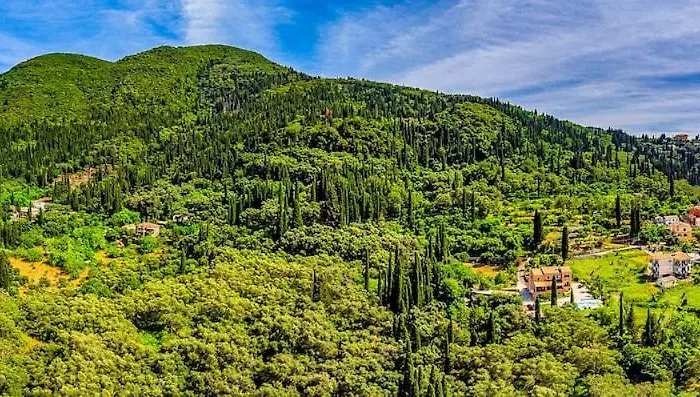 Kamaritis Villa, Private Studio, Mountain View