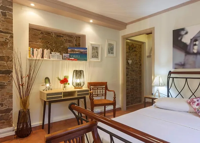 Kamaritis Villa, Private Studio, Mountain View Apartment Kamara (Corfu)