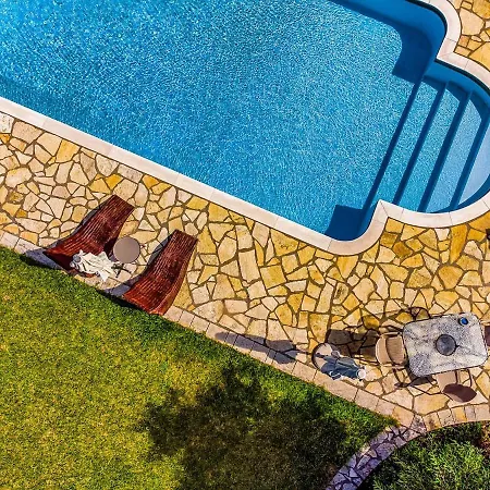 Kamaritis Villa, Private Studio, Mountain View Daire Kamara (Corfu)