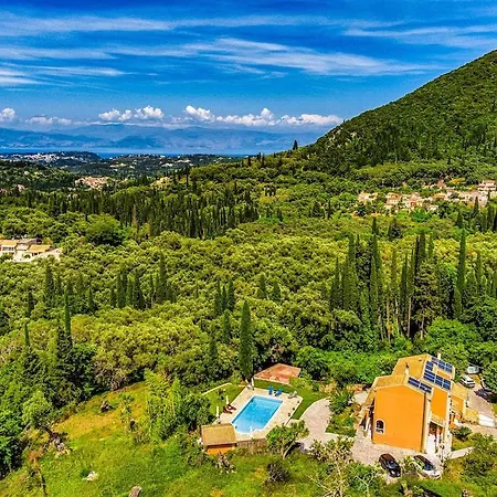Kamaritis Villa, Private Studio, Mountain View Kamara (Corfu)